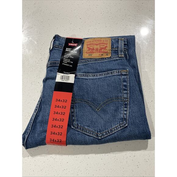 Levi's ® 505 Regular Fit Jeans Straight Leg Stretch 34x32 NWT Blue - Picture 2 of 6